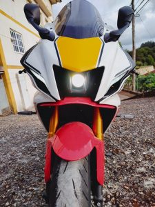 Yamaha R7 60 Aniversario A2
